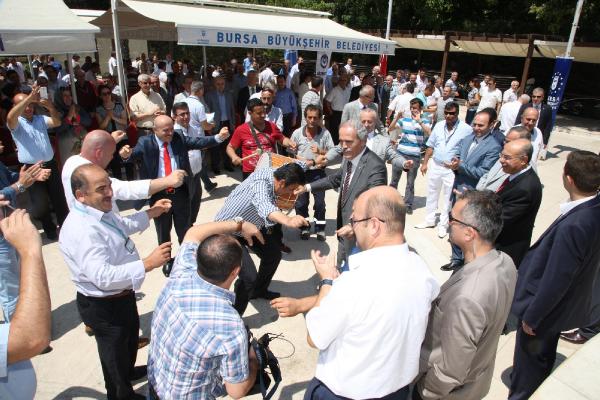 Bursa Büyükşehir Belediyesi'nde davul-zurnalı toplu iş sözleşmesi