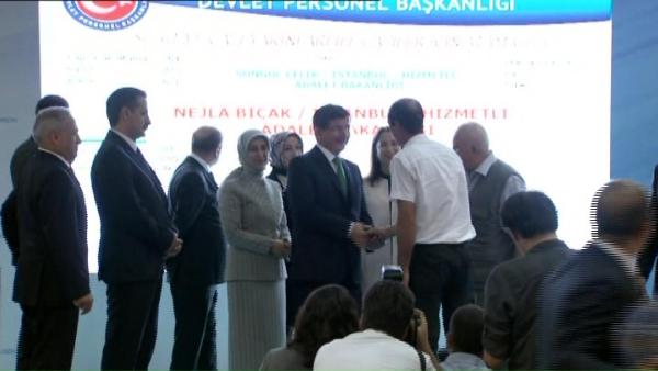 Davutoğlu: Bütün şehitlerimiz azizdir