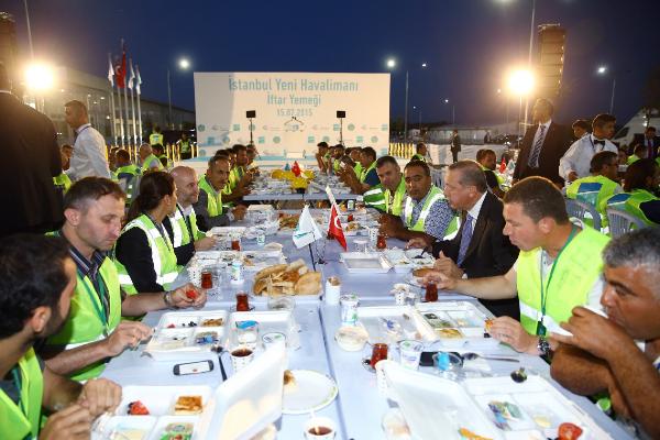 Erdoğan: Bizim ikinci bir bayrağımız olamaz. Devlet içinde devlet asla kabul edilemez