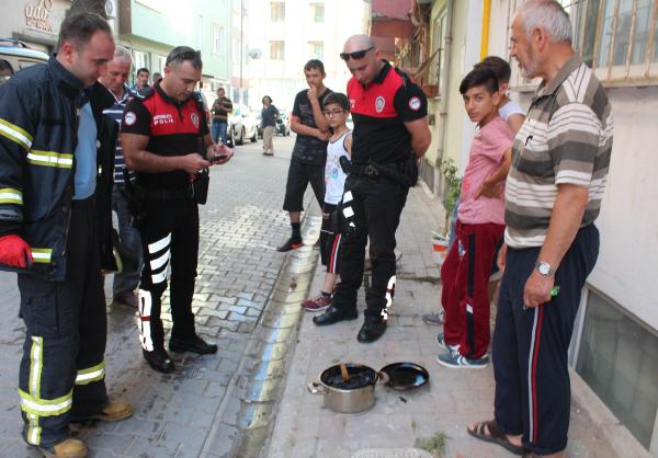 Ocakta unutulan reçel öldürüyordu