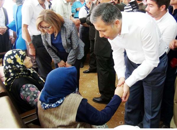 Gaziantep Valisi Yerlikaya’dan bayram ziyareti
