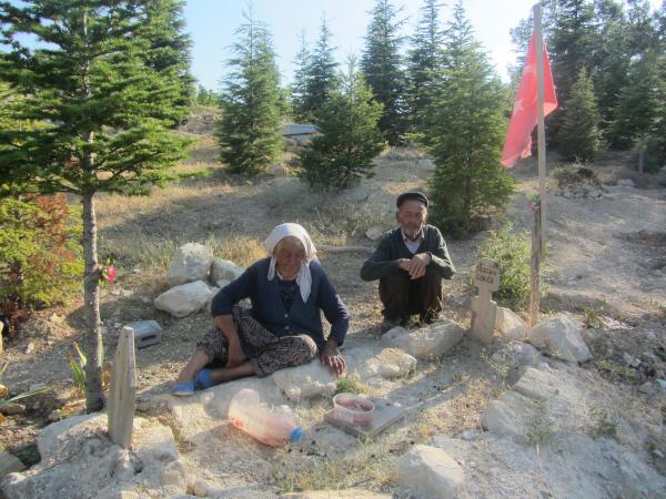 Ermenekli madenci annesi: Kuzum bayramda hediye alırdı