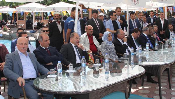 Efkan Ala: Erzurum'da şehir, tarihi mekanlar, caddeler oruç tutuyor