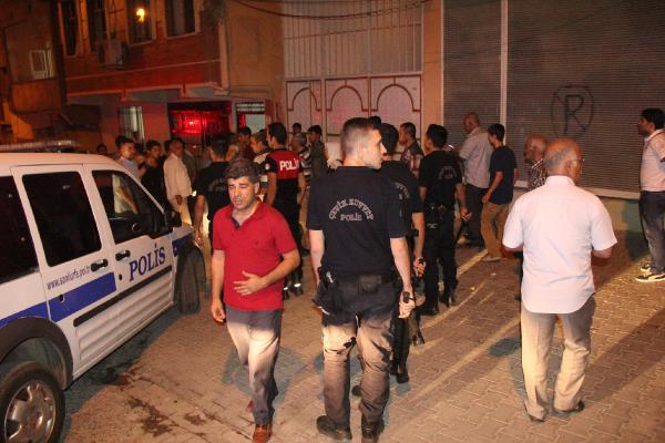 Çocukların kavgasına aileleri de karıştı: 12 yaralı