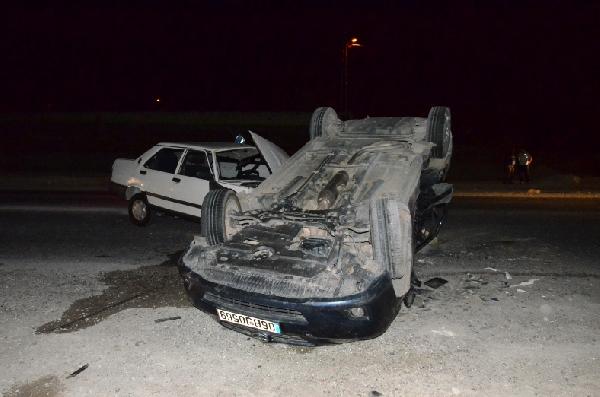 Eski Vekil Sebahat Tuncel kaza geçirdi