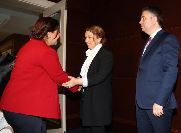 HDP Kars Milletvekili Bilgen: Cumhurbaşkanı ile hükümet arasındaki sorunların tarafı değiliz
