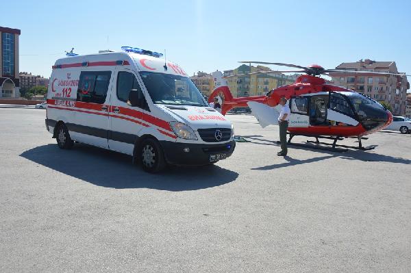 Kazada yaralanan Semanur için ambulans helikopter kalktı