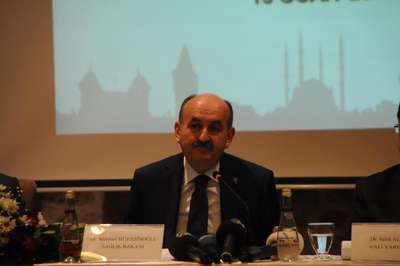 Müezzinoğlu: Toplum dinamiklerinin bunu tükürükle boğması lazım