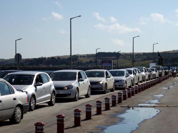 Çanakkale'de tatil dönüşü yoğunluğu