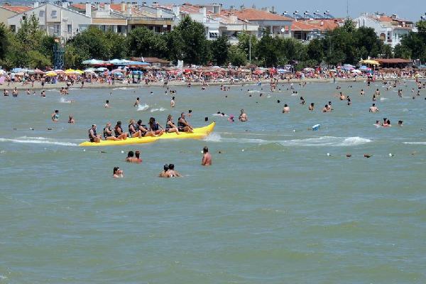 Şarköy’de yaz nüfusu 400 bine çıktı