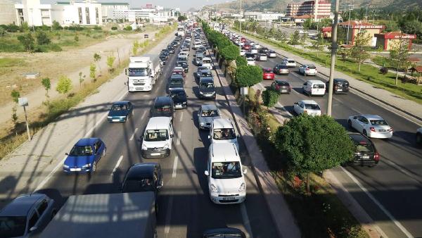 Afyonkarahisar'da tatil yoğunluğu