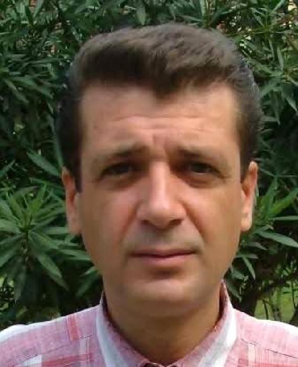 Öğretmen boğularak öldü