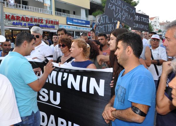 Suruç'taki bombalı saldırı Datça'da kınandı