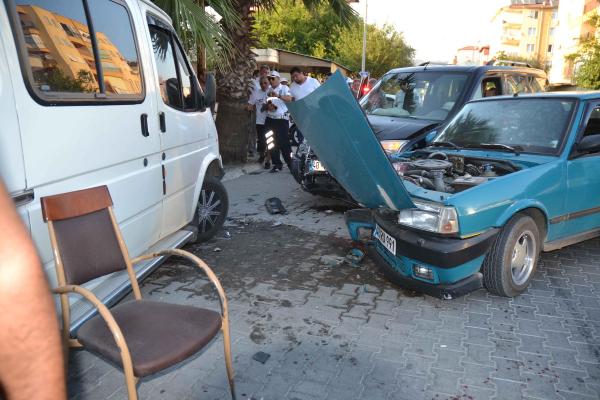 İlk müdahaleyi kaza yerinden geçen doktor yaptı