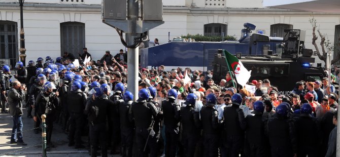 Başkan olamayınca balkondan atladı