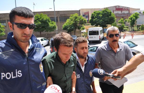 Yeni evlendiği eşini öldüren zanlı yakalandı