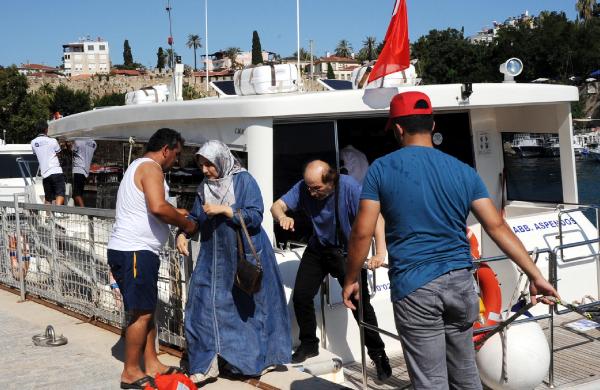 Deniz otobüsünde yangın paniği