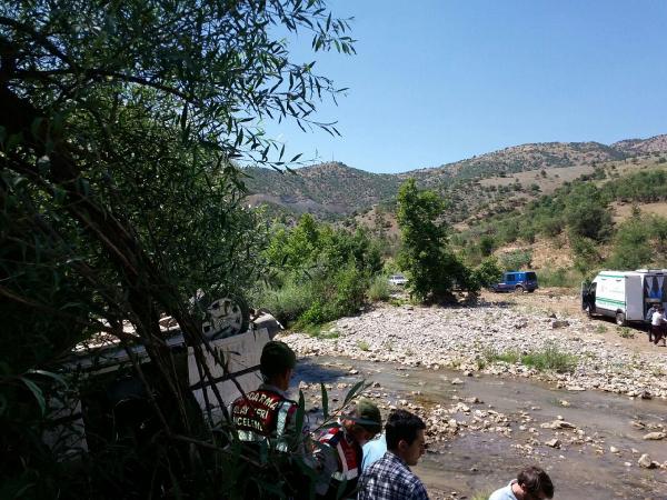 Konya'daki 2 kazada, 4 kişi öldü, 4 kişi yaralandı