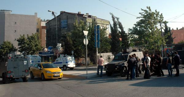Gazi Mahallesi’nde polis alarma geçti