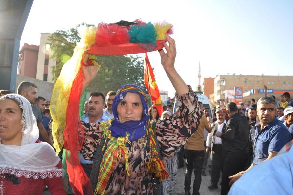 Uğur Cizre'de, Murat ve Emrullah Kızıltepe'de toprağa verildi