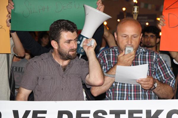 Bolu'da, meşaleli Suruç tepkisi