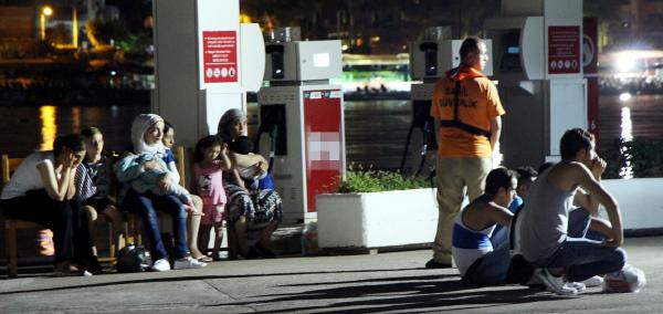 Kemer'de Suriyeli 18 kaçak yakalandı