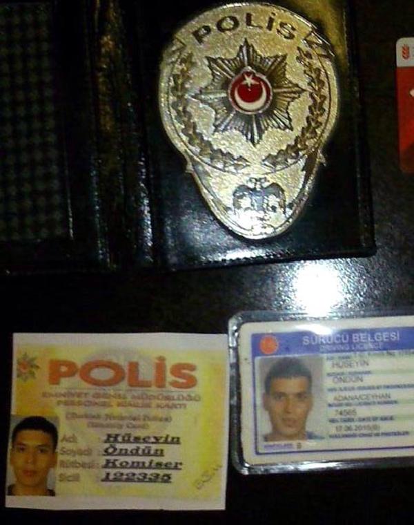Kimlik kontrolü yapan sahte komiseri gerçek polis yakaladı