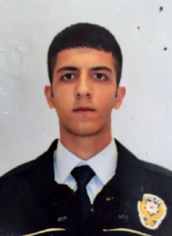 Polis Okan Acar'ın Niğde'deki evine ateş düştü