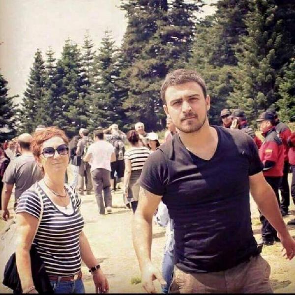 Suruç'ta patlamada ölen Ferdane Kılıç ile oğlu Nartan için Bursa'da hüzünlü tören