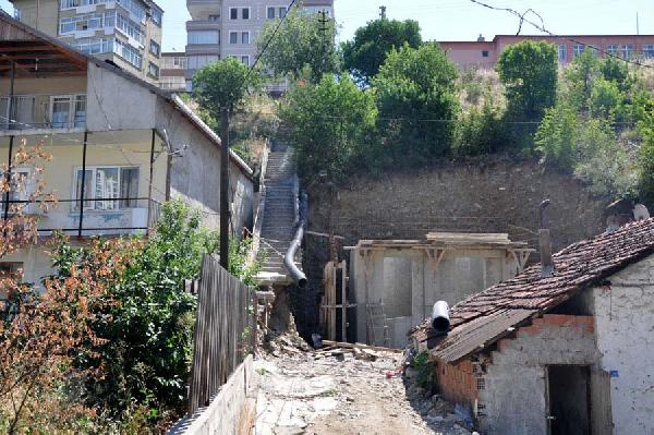 Karabük'te merdiven çilesi asansörle sona erecek