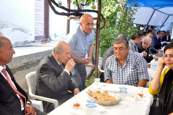 Bahçeli: Erken seçimden korkmuyoruz, her an seçim olacakmış gibi startı veriyoruz (3)