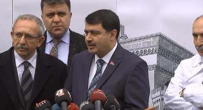 Vali Şahin, Yaşar Kemal'i ziyaret etti