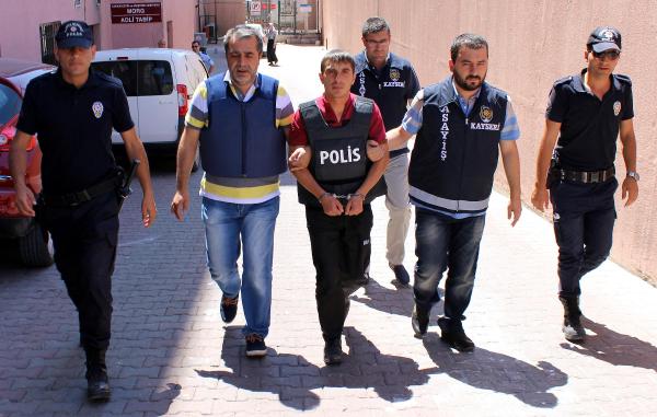 Kayseri’de iki aile arasında silahlı kavga: 4 yaralı (3)