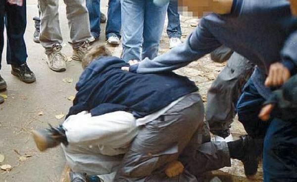 Berlin’deki bir mülteci kampında Kosovalı ve Suriyeli mülteciler birbirine girdi: 9 yaralı