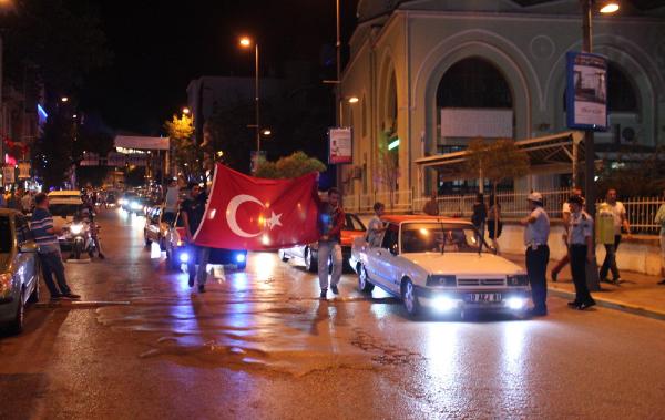 Bandırma'da teröre lanet