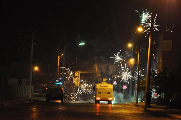 Tarsus'ta 21 eylemci gözaltına alındı