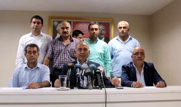 CHP'li Tekin'den AK Parti'ye: IŞİD'le aranıza duvar örün