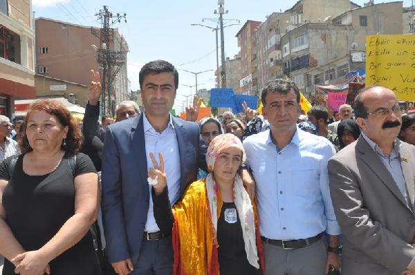 Eğitim- Sen'liler, Suruç'ta ölen öğretmen Aksu için yürüdü