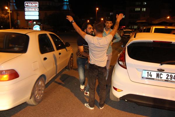 Polislere 'Silahlarınız her an atış için hazır olsun' talimatı