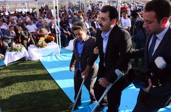 Engel tanımayan aşkını anlatınca ağlattı