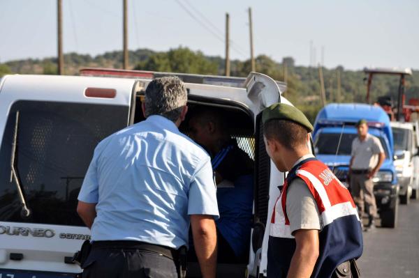 Uslanmayan hırsızlık zanlısının özgürlüğü 2 saat sürdü