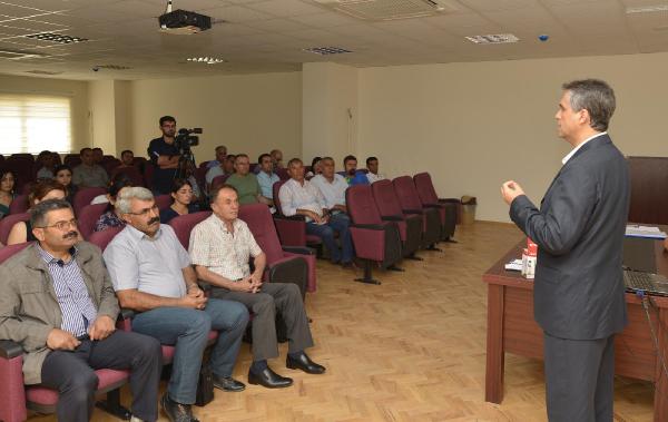 Belediye Eş Başkanı Anlı'dan hükümete, 'Topal ördek' benzetmesi
