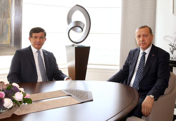 fotoğraflar// Cumhurbaşkanı Erdoğan ile Davutoğlu görüşmesi