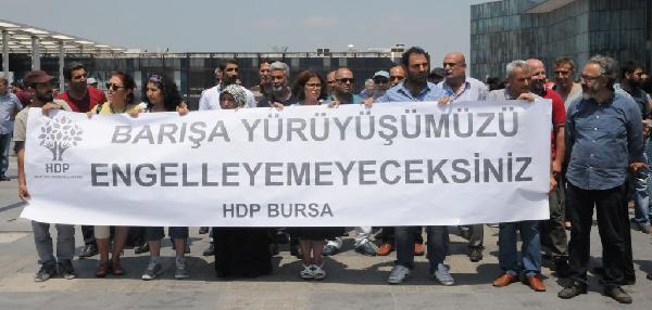 HDP'lilerin basın açıklamasında koruma önlemi
