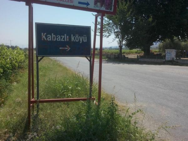 Şehit astubayın Salihli'deki baba ocağına ateş düştü (2)