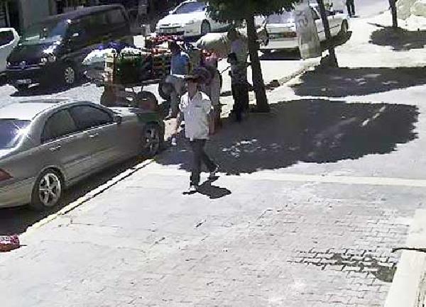 'Canlı bomba' Amara Kültür Merkezi'ne böyle girmiş