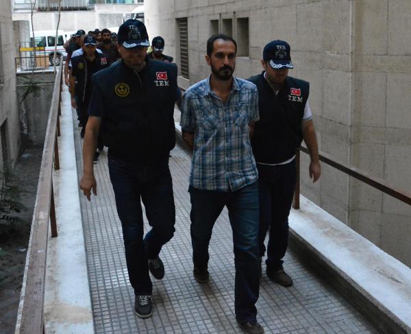 Bursa'da gözaltındaki YDG-H üysi 8 kişi adliyeye sevk edildi