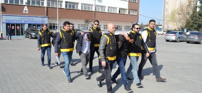FETÖ ile korkutarak gurbetçileri dolandırdılar