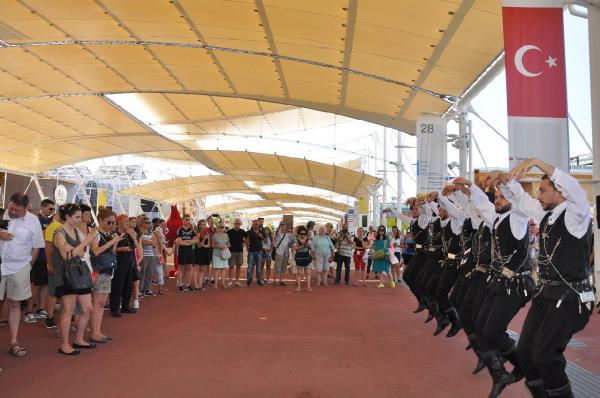 Expo Milano’da Horon ekibi İtalyanları büyüledi