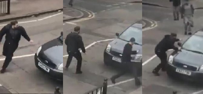Cami önünde çekiçli saldırı